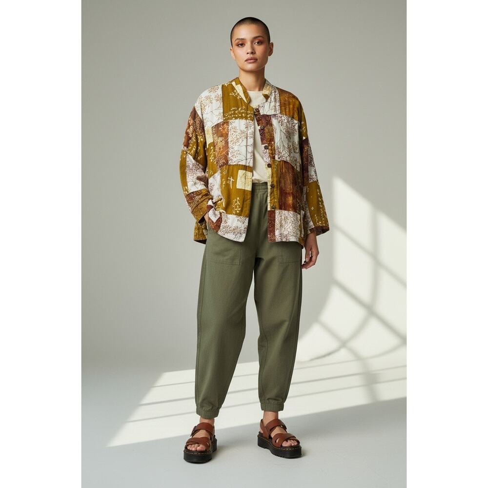 Iguana Patchwork Quilted Kimono Jacket Asian Script Botanical Print Oversized OS